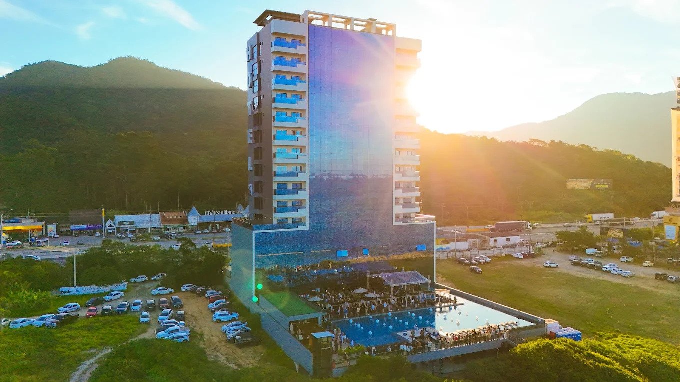 Blue Sea Hotel